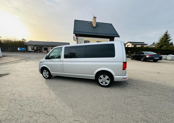 Volkswagen Caravelle cena 180810 przebieg: 118000, rok produkcji 2019 z Nowa Dęba małe 301